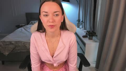 Maya online show from May 2026 03:15:02 AM