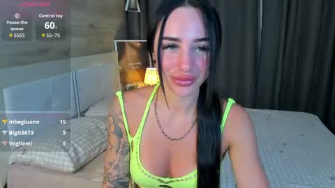 Snapshot of mayaglamourr chatting on July 2026 05:23:02 PM mayaglamourr online show from July 2026 05:23:02 PM