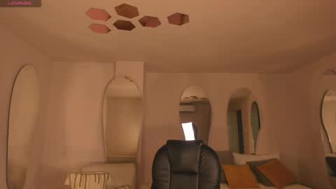 Snapshot of mayamoretti chatting on February 2026 04:49:02 AM Maya online show from February 2026 04:49:02 AM