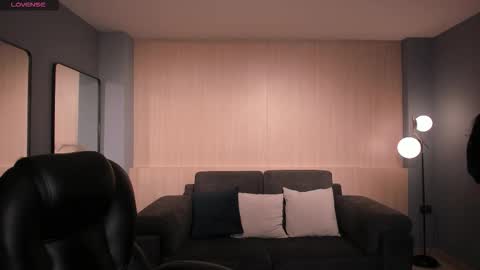 Snapshot of mayamoretti chatting on March 2026 03:23:01 AM Maya online show from March 2026 03:23:01 AM