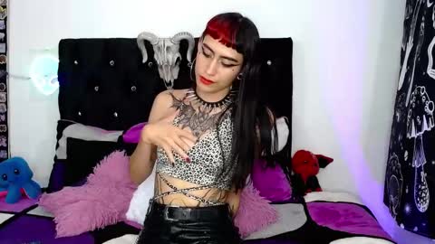 mayaredd online show from February 2025 04:06:01 AM