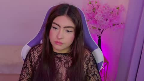 Maya Vexx online show from June 2026 04:46:02 PM