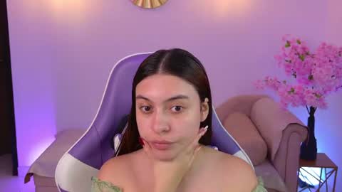 Snapshot of mayavexx chatting on June 2026 07:04:01 PM Maya Vexx online show from June 2026 07:04:01 PM