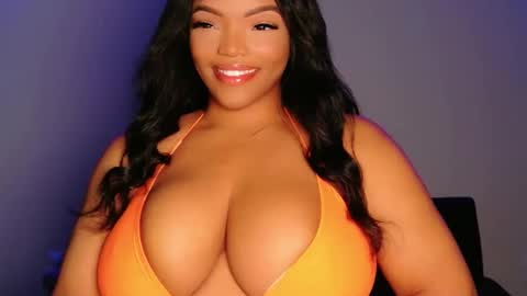 MayBabi online show from February 2026 01:09:02 PM