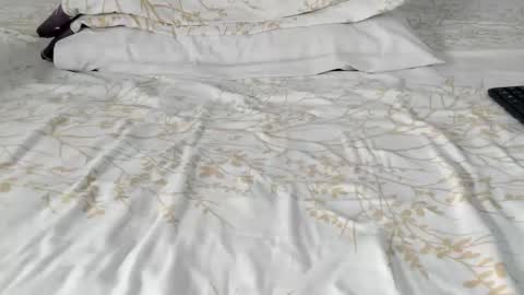 Snapshot of maybelline_666 chatting on February 2026 07:54:01 PM Maybelline69 online show from February 2026 07:54:01 PM