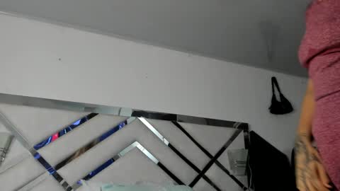 Snapshot of maybelline_666 chatting on February 2026 11:14:02 PM Maybelline69 online show from February 2026 11:14:02 PM