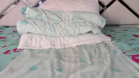 Snapshot of maybelline_666 chatting on February 2026 08:29:01 PM Maybelline69 online show from February 2026 08:29:01 PM