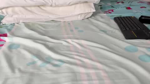 Snapshot of maybelline_666 chatting on February 2026 07:36:01 PM Maybelline69 online show from February 2026 07:36:01 PM