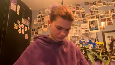 Rose online show from March 2026 09:48:02 PM