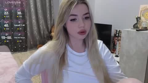 Snapshot of maymallorie chatting on January 2025 01:49:01 PM may online show from January 2025 01:49:01 PM