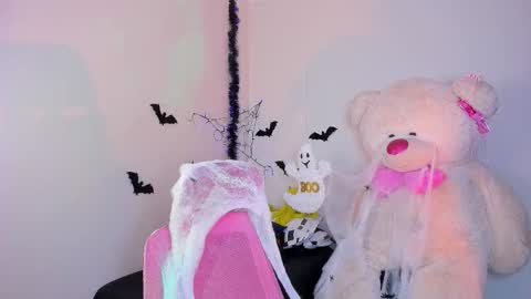 may online show from October 2025 10:31:01 PM