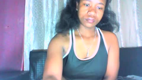 mayrah online show from October 2025 08:50:02 PM