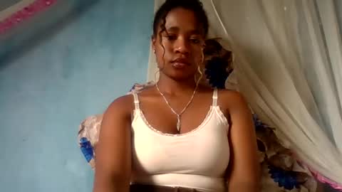 Snapshot of mayrah5 chatting on May 2026 06:33:01 AM mayrah online show from May 2026 06:33:01 AM