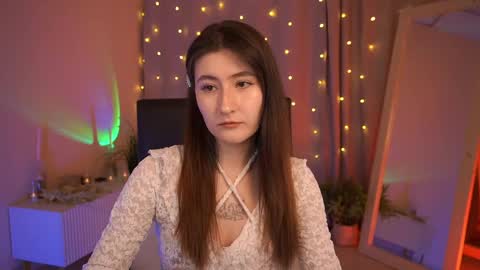  May  online show from May 2026 04:52:02 AM
