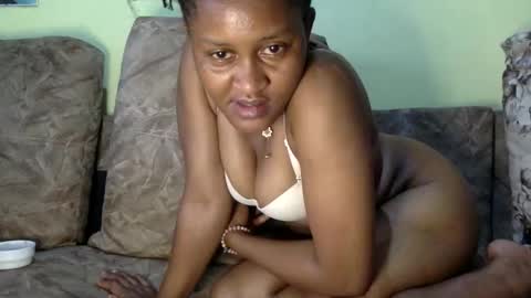 mayumi003 online show from September 2025 12:50:02 PM