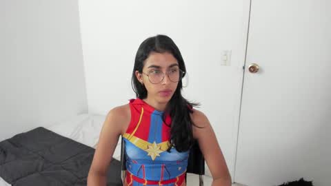 mazikeen_18 online show from November 2025 01:32:02 PM