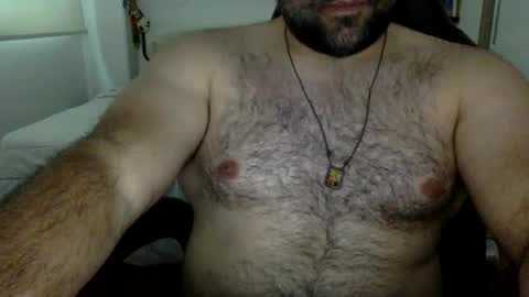 Snapshot of mbotve chatting on October 2025 09:32:02 PM VzlaMan online show from October 2025 09:32:02 PM