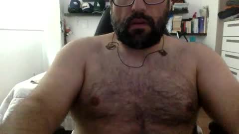 Snapshot of mbotve chatting on February 2026 05:11:02 PM VzlaMan online show from February 2026 05:11:02 PM