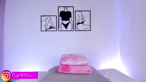 Ellie online show from February 2026 10:25:02 PM