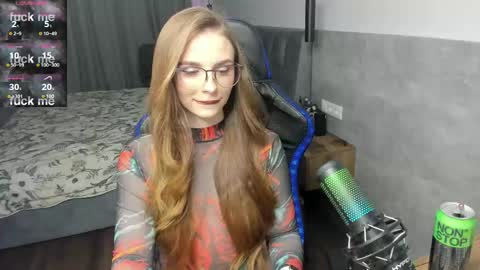 mcfly_11 online show from March 2026 09:51:02 PM