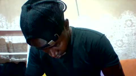 Snapshot of mclntz_bbc chatting on January 2025 01:38:01 PM mclntz_bbc online show from January 2025 01:38:01 PM