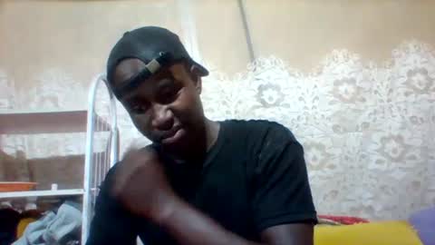 Snapshot of mclntz_bbc chatting on January 2025 08:33:01 PM mclntz_bbc online show from January 2025 08:33:01 PM