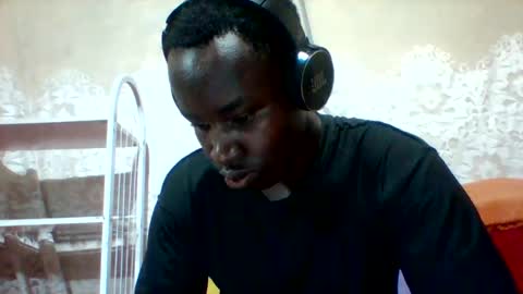 Snapshot of mclntz_bbc chatting on February 2025 06:56:01 PM mclntz_bbc online show from February 2025 06:56:01 PM