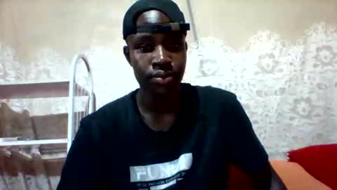 Snapshot of mclntz_bbc chatting on February 2025 10:40:02 PM mclntz_bbc online show from February 2025 10:40:02 PM