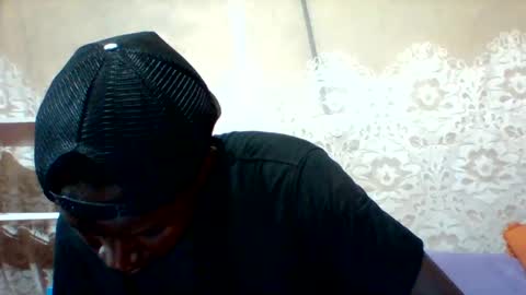 Snapshot of mclntz_bbc chatting on February 2025 10:59:02 AM mclntz_bbc online show from February 2025 10:59:02 AM