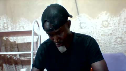 Snapshot of mclntz_bbc chatting on February 2025 03:37:01 AM mclntz_bbc online show from February 2025 03:37:01 AM