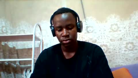 Snapshot of mclntz_bbc chatting on February 2025 02:00:01 PM mclntz_bbc online show from February 2025 02:00:01 PM