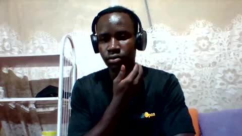 Snapshot of mclntz_bbc chatting on February 2025 06:58:01 PM mclntz_bbc online show from February 2025 06:58:01 PM