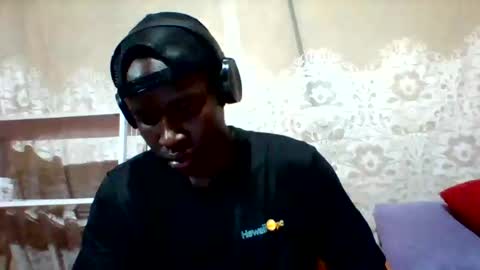 Snapshot of mclntz_bbc chatting on February 2025 05:27:01 AM mclntz_bbc online show from February 2025 05:27:01 AM