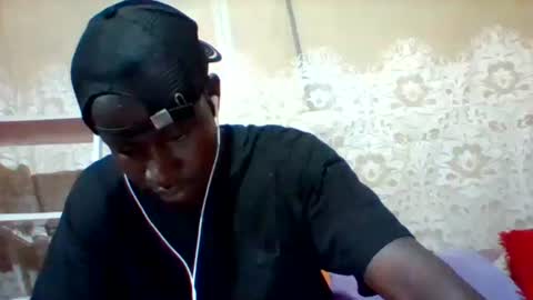 Snapshot of mclntz_bbc chatting on February 2025 07:45:01 AM mclntz_bbc online show from February 2025 07:45:01 AM