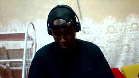 Snapshot of mclntz_bbc chatting on March 2025 07:03:01 AM mclntz_bbc online show from March 2025 07:03:01 AM