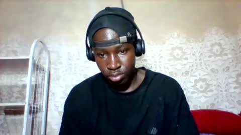 Snapshot of mclntz_bbc chatting on March 2025 08:07:01 AM mclntz_bbc online show from March 2025 08:07:01 AM