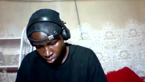 Snapshot of mclntz_bbc chatting on March 2025 08:45:02 PM mclntz_bbc online show from March 2025 08:45:02 PM