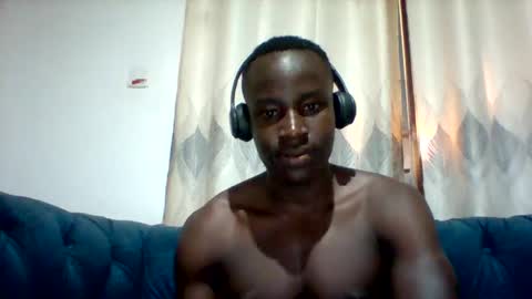 Snapshot of mclntz_bbc chatting on September 2025 07:32:02 AM mclntz_bbc online show from September 2025 07:32:02 AM