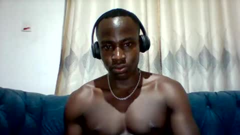 Snapshot of mclntz_bbc chatting on October 2025 10:43:02 PM mclntz_bbc online show from October 2025 10:43:02 PM