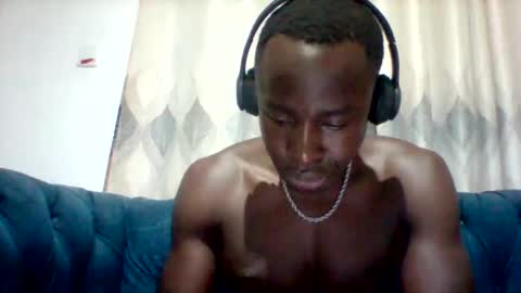 Snapshot of mclntz_bbc chatting on October 2025 08:09:01 PM mclntz_bbc online show from October 2025 08:09:01 PM