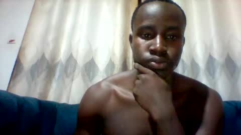 Snapshot of mclntz_bbc chatting on April 2026 12:33:02 AM mclntz_bbc online show from April 2026 12:33:02 AM