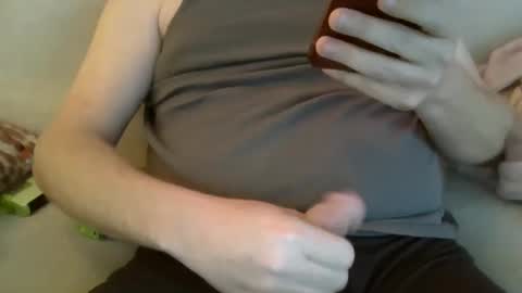 Snapshot of me2283 chatting on December 2024 07:57:01 PM me2283 online show from December 2024 07:57:01 PM