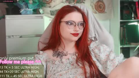 Snapshot of me_hanna chatting on April 2026 03:04:02 AM Hanna online show from April 2026 03:04:02 AM