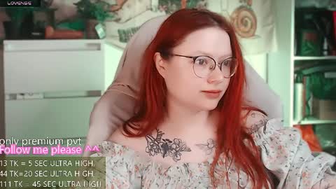 Snapshot of me_hanna chatting on April 2026 02:20:02 AM Hanna online show from April 2026 02:20:02 AM