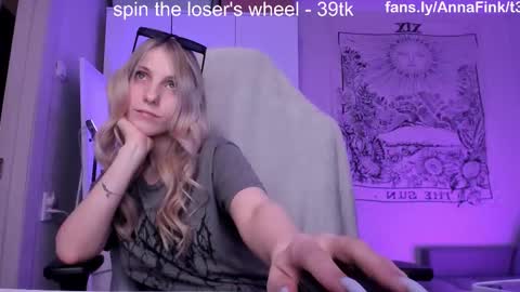 Anna online show from February 2026 07:43:01 PM