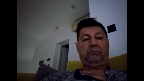 medeni62 online show from October 2025 05:36:02 AM