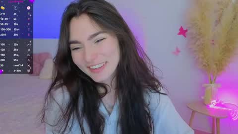Snapshot of medina_andress chatting on May 2026 07:41:01 PM Dina online show from May 2026 07:41:01 PM