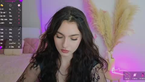 Snapshot of medina_andress chatting on May 2026 09:10:01 PM Dina online show from May 2026 09:10:01 PM