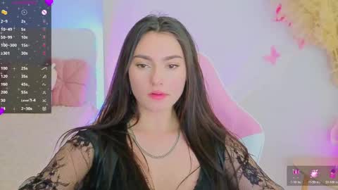 Snapshot of medina_andress chatting on June 2026 09:06:02 PM Dina online show from June 2026 09:06:02 PM
