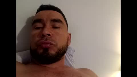 medina_chelo91 online show from October 2025 04:57:02 AM